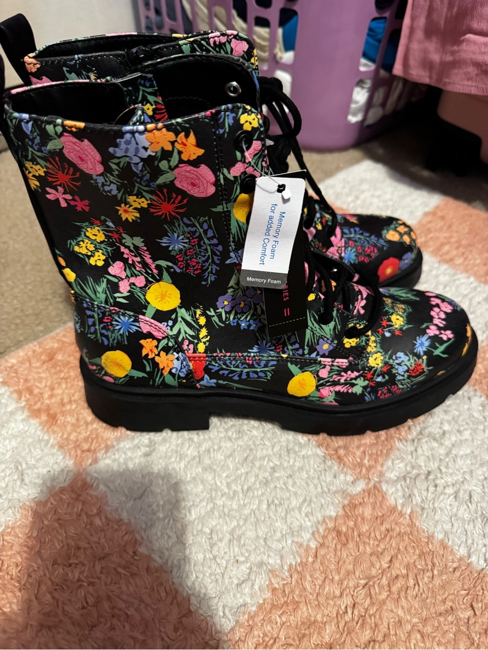No Boundaries Black Floral Lace-Up Combat Boots NWT***